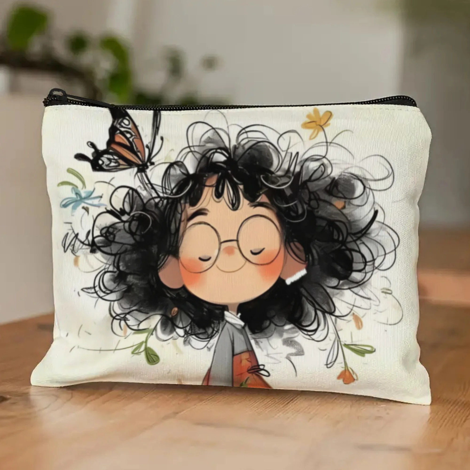 Cartoon Girl Makeup Bag Zipper - Stationery 评论和价格